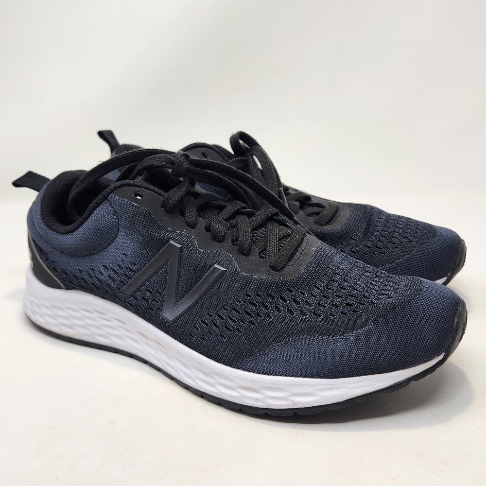 New Balance Womens Arishi v3 Black Running Shoes Sneakers Size 9.5 B Fresh Foam